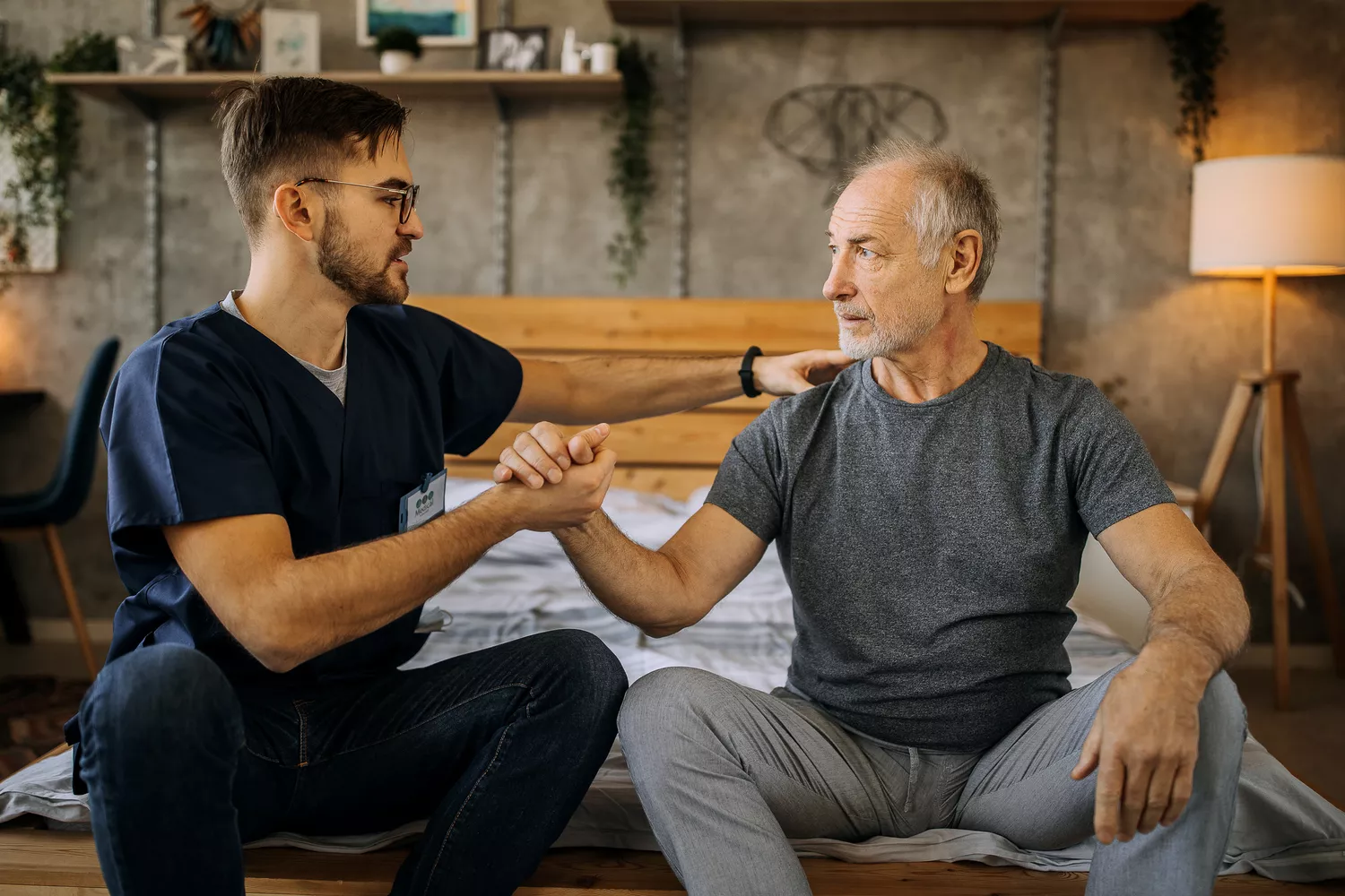 肌萎縮側索硬化癥發病年齡、危險因素和早期征兆