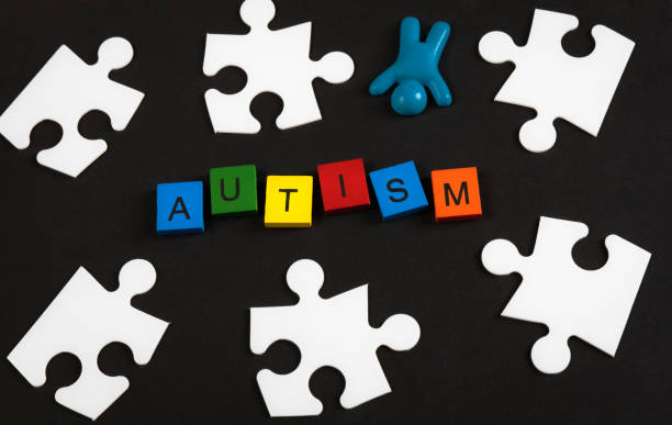 孩子內(nèi)向≠自閉癥!不同年齡段自閉癥典型癥狀表現(xiàn) 孩子內(nèi)向≠自閉癥!不同年齡段自閉癥典型癥狀表現(xiàn)